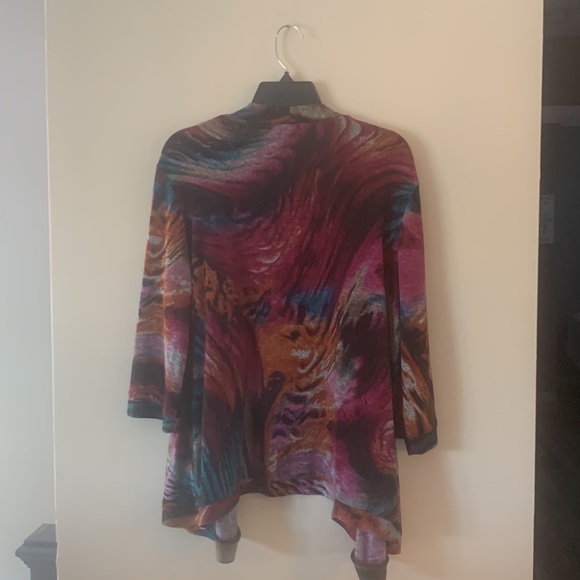 3/4 sleeve open front light weight cardigan-never worn - Picture 2 of 4